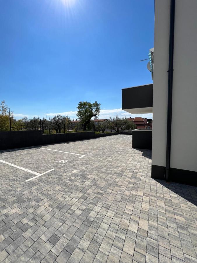 Apartment Sunrise With Private Parking Пула Екстер'єр фото