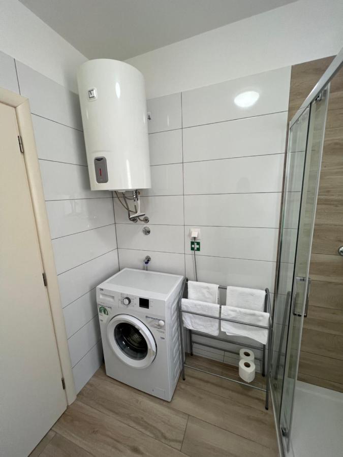 Apartment Sunrise With Private Parking Пула Екстер'єр фото