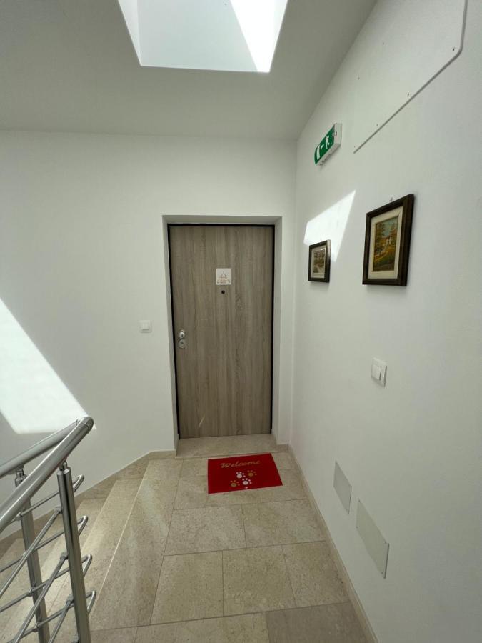 Apartment Sunrise With Private Parking Пула Екстер'єр фото